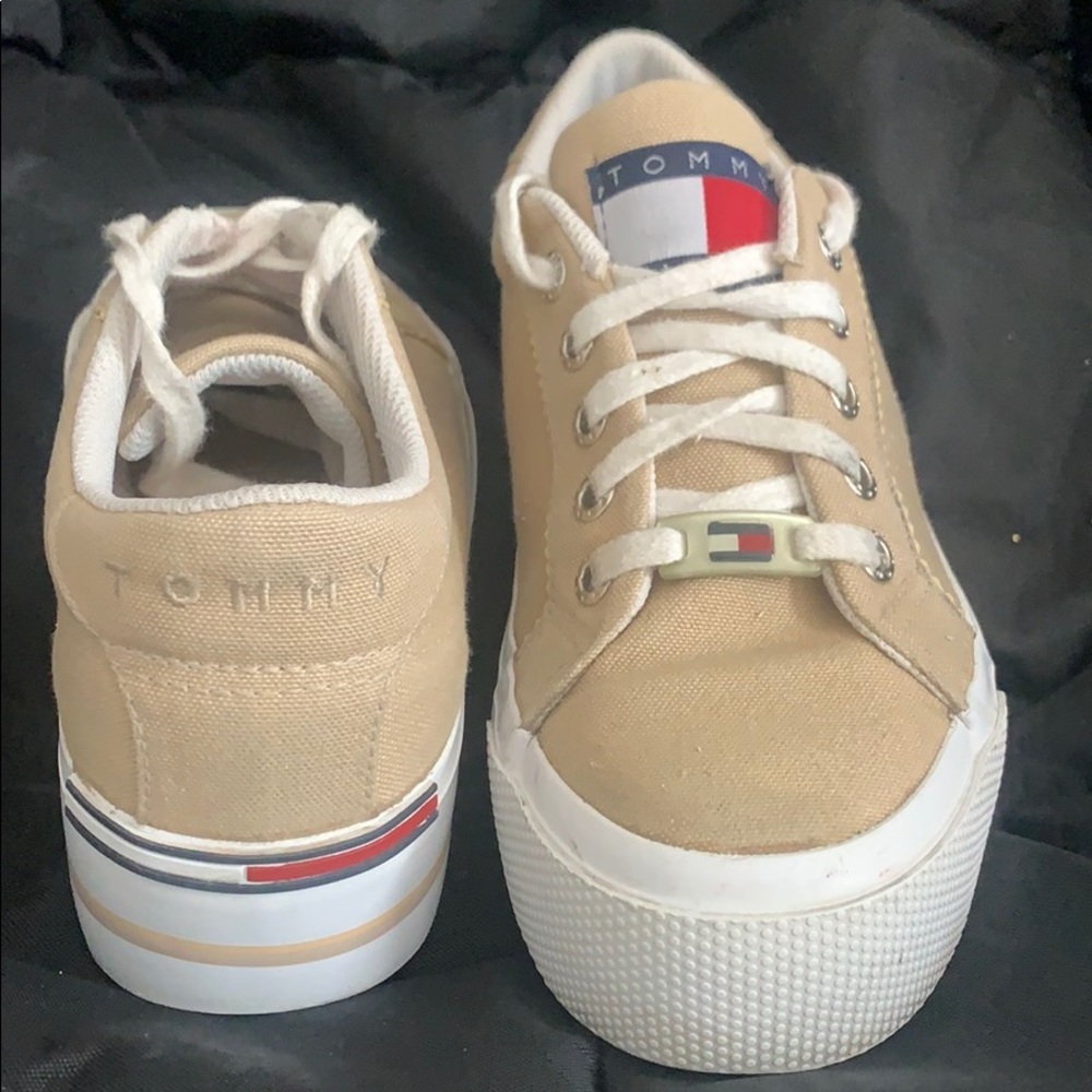 TH platform shoes
